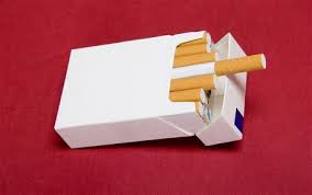 Government orders pre-election vote on plain cigarette packs