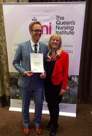 Chair of ARNS receives Queens Nurse Award